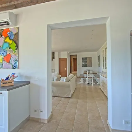Montone Villa Sleeps 12 With Pool Air Con And Wifi 빌라