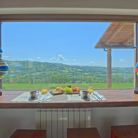 Villa Montone Villa Sleeps 12 With Pool Air Con And Wifi
